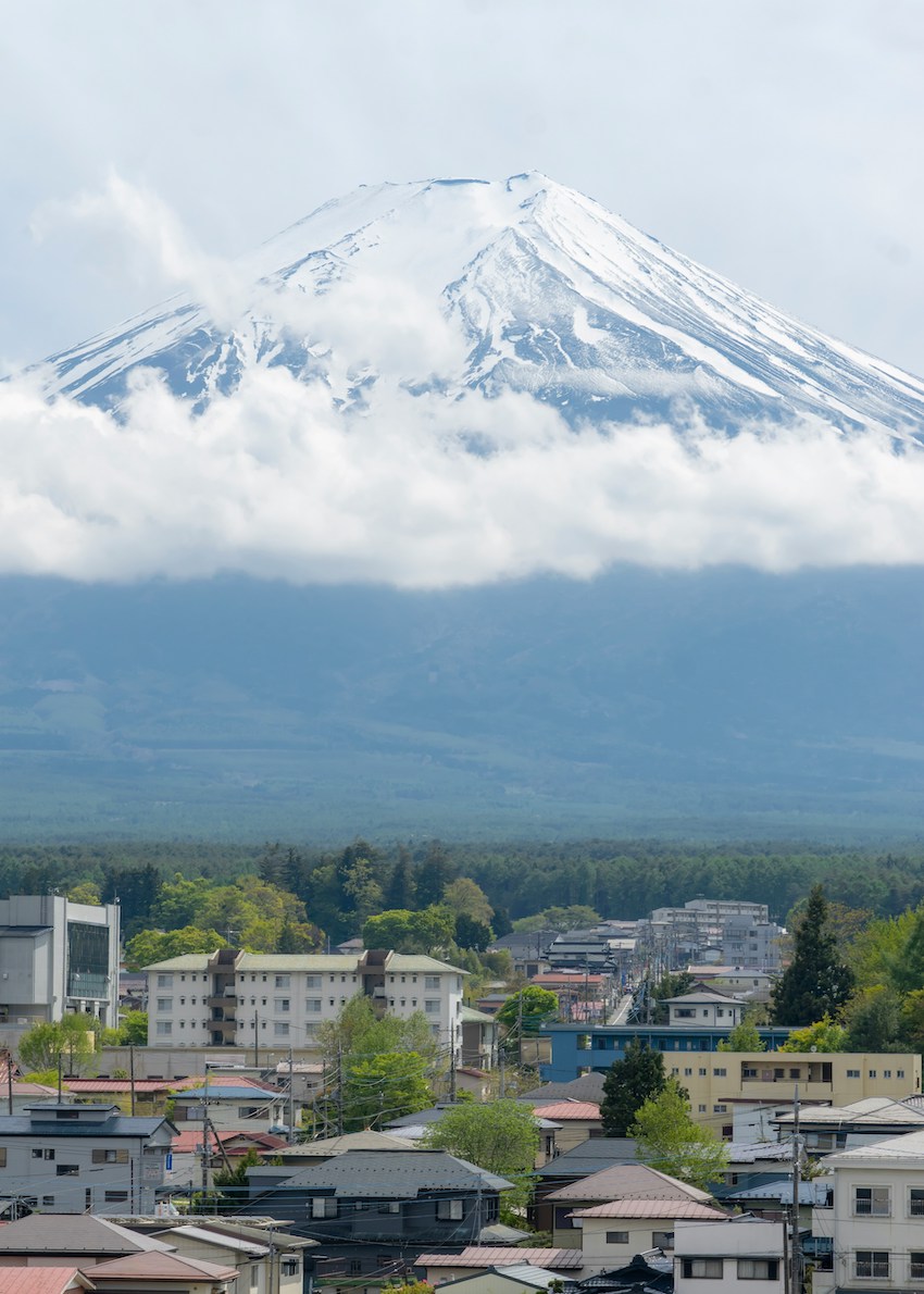 Customs From Around the World - Mt Fuji Japan